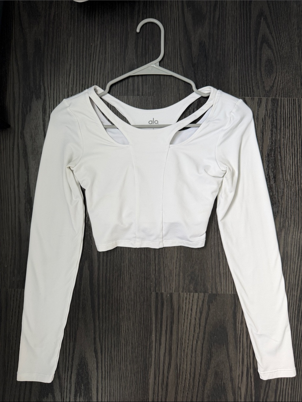 ALO Yoga White Long-Sleeve Cropped Strappy Performance Top
